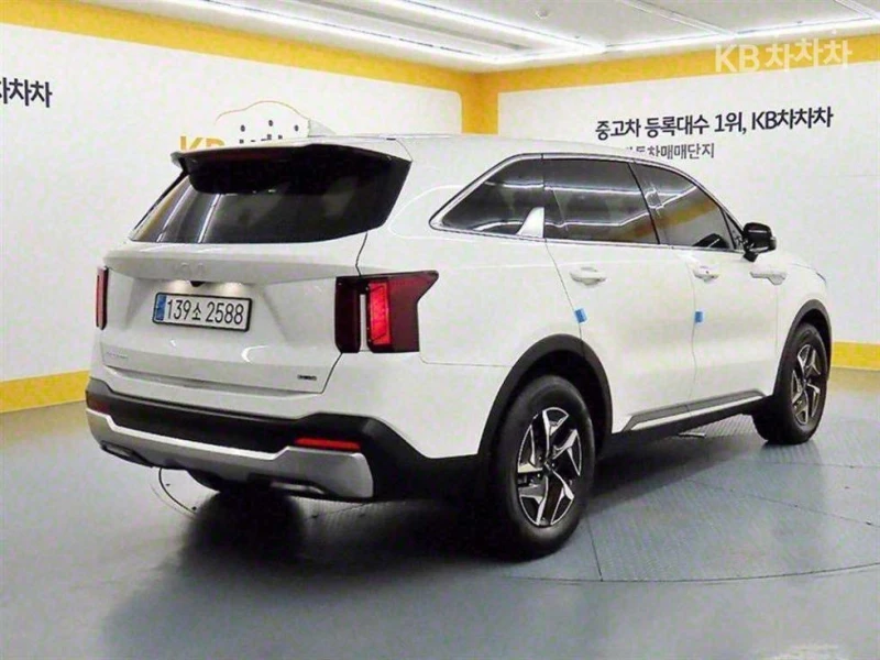 Kia Sorento 1.6T HEV 4WD MQ4 Prestige ЛИЗИНГ БЕЗ ПЪРВ. ВНОСКА, снимка 4 - Автомобили и джипове - 52650507