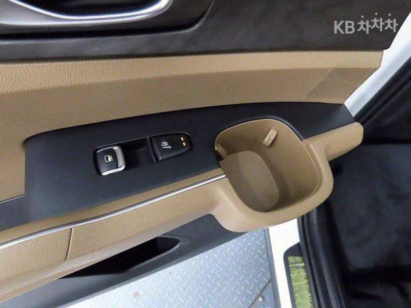 Kia Sorento 1.6T HEV 4WD MQ4 Prestige ЛИЗИНГ БЕЗ ПЪРВ. ВНОСКА, снимка 12 - Автомобили и джипове - 52650507