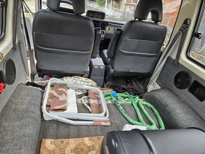 Toyota Land cruiser J70, снимка 7 - Автомобили и джипове - 52554119