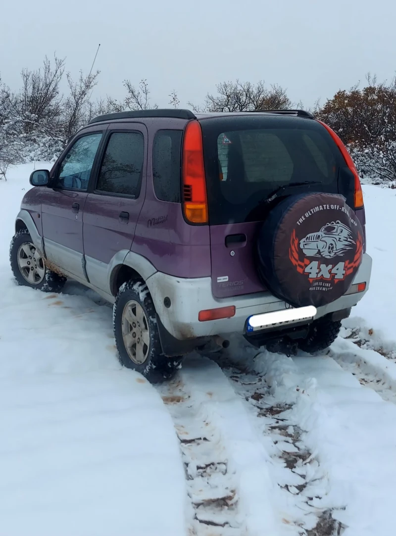 Daihatsu Terios, снимка 6 - Автомобили и джипове - 53219173