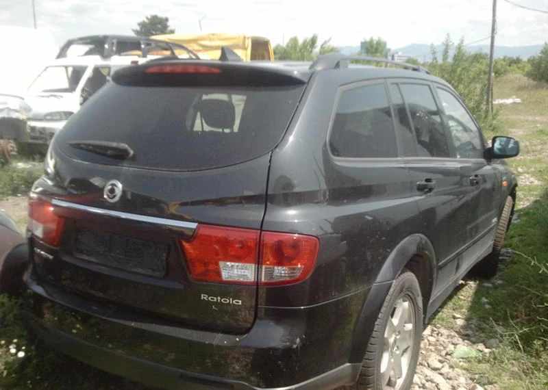 SsangYong Kyron 2.7hdi/на части, снимка 1 - Автомобили и джипове - 5399454