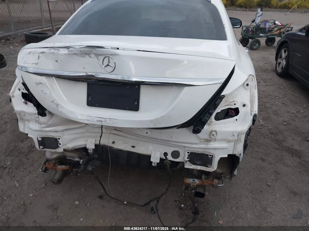 Mercedes-Benz C 43 AMG * CARFAX *    | Mobile.bg   6