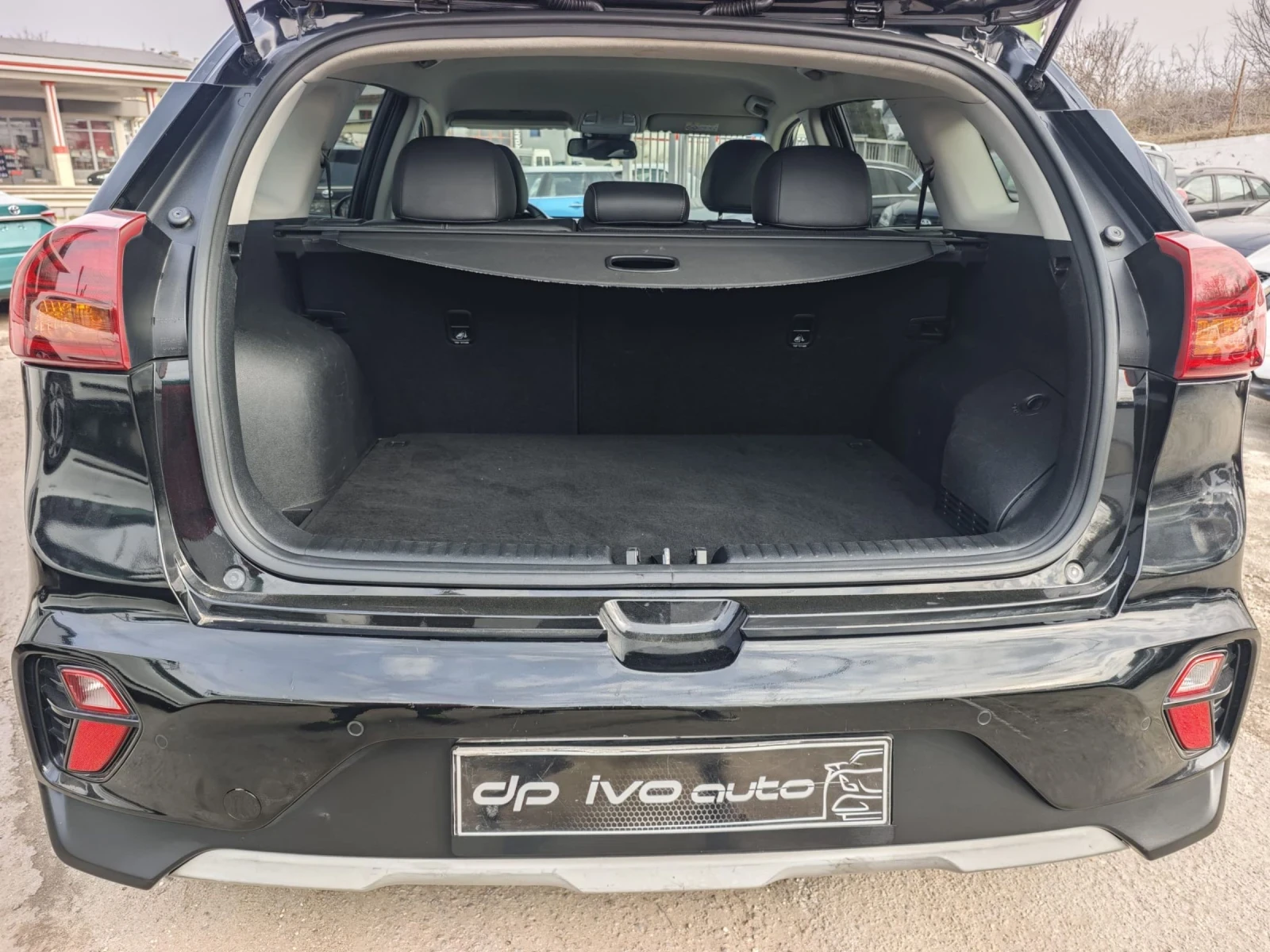 Kia Niro PLUG-IN* КОЖА* ФЕЙСЛИФТ* ТОП ЦЕНА, снимка 15 - Автомобили и джипове - 53723707