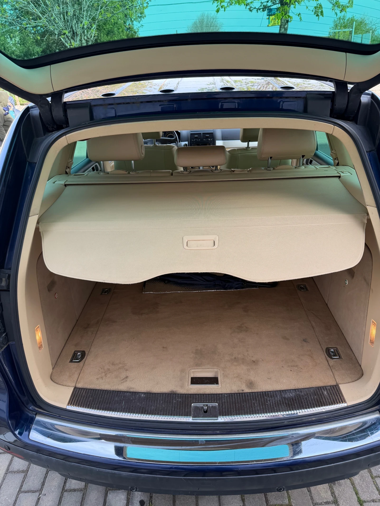 VW Touareg 3.0 TDi, снимка 11 - Автомобили и джипове - 54196604