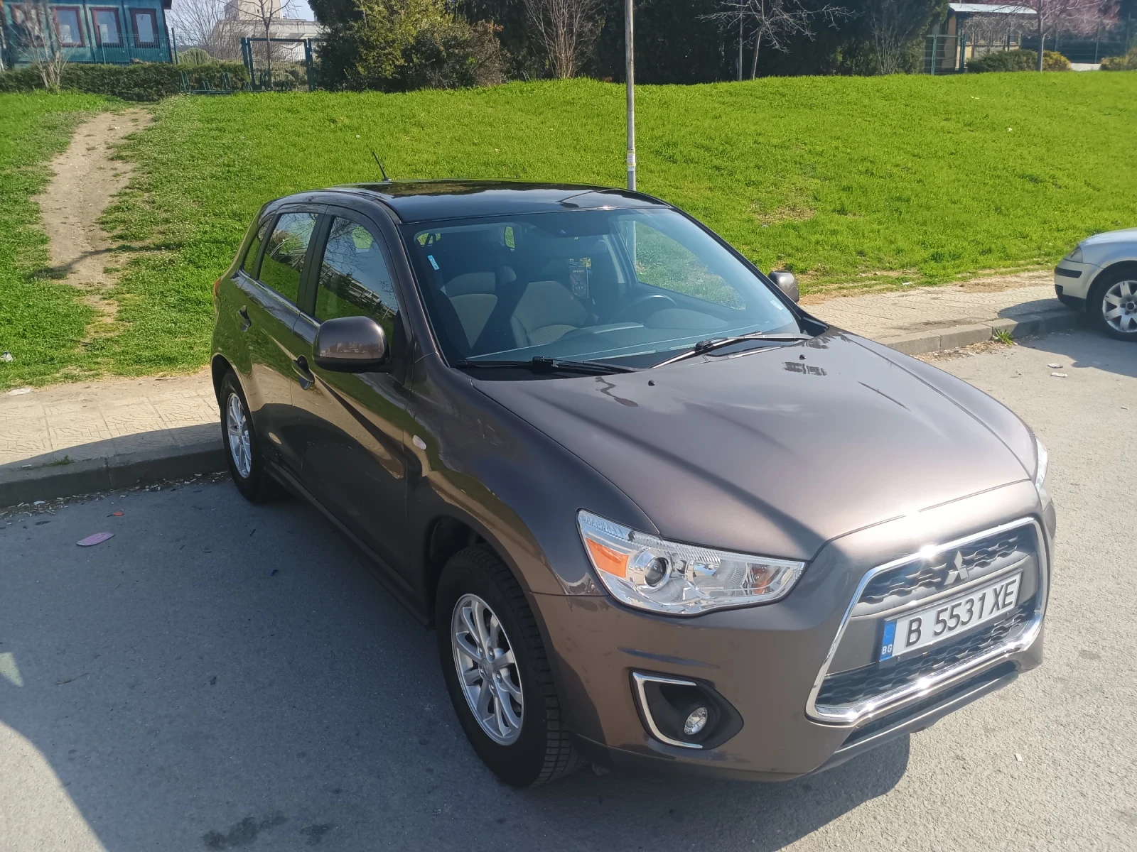 Mitsubishi ASX 1.6 HDI , снимка 7 - Автомобили и джипове - 54394759