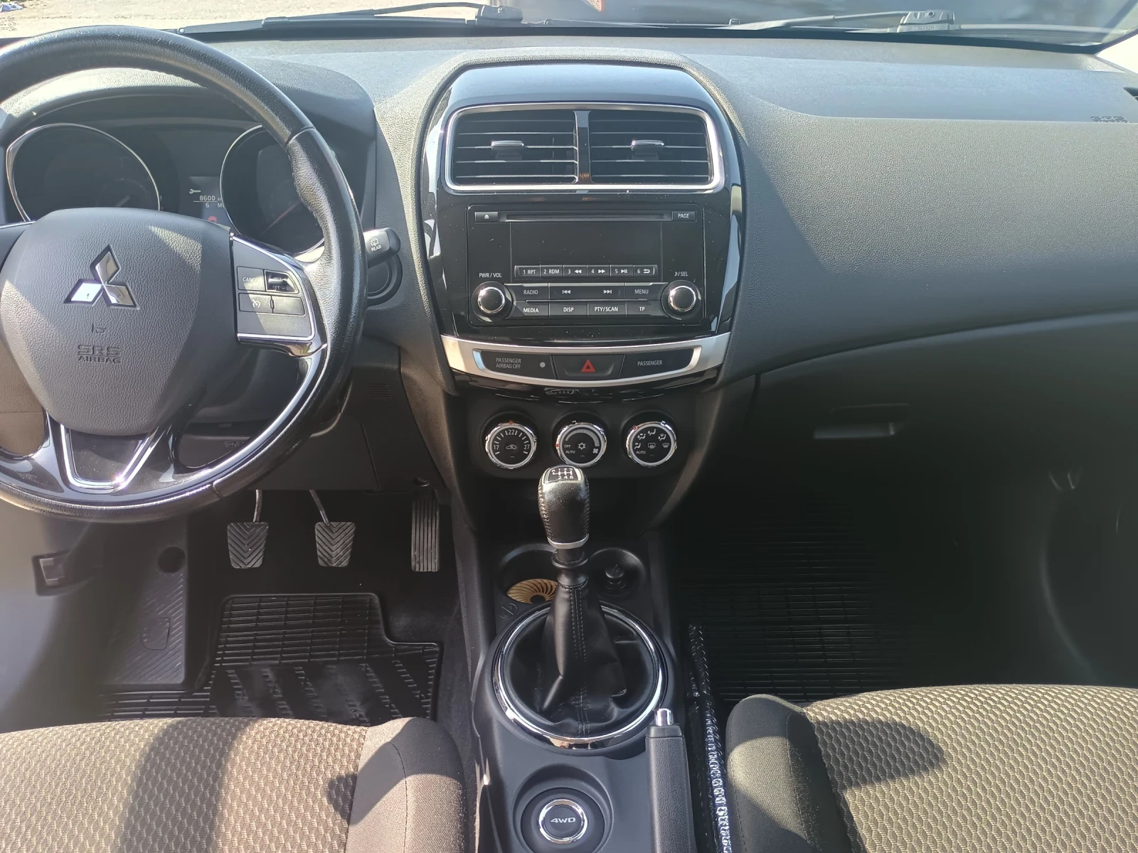 Mitsubishi ASX 1.6 HDI , снимка 4 - Автомобили и джипове - 54394759