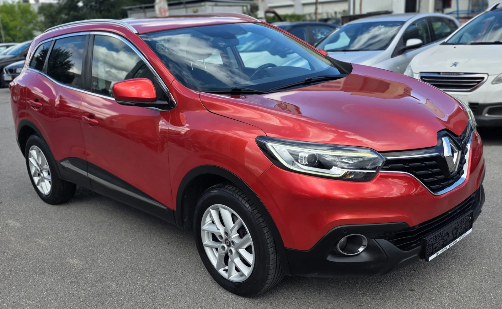Renault Kadjar 1, 5dci, evro6, автоматик, камера, навигация, снимка 4 - Автомобили и джипове - 54782046