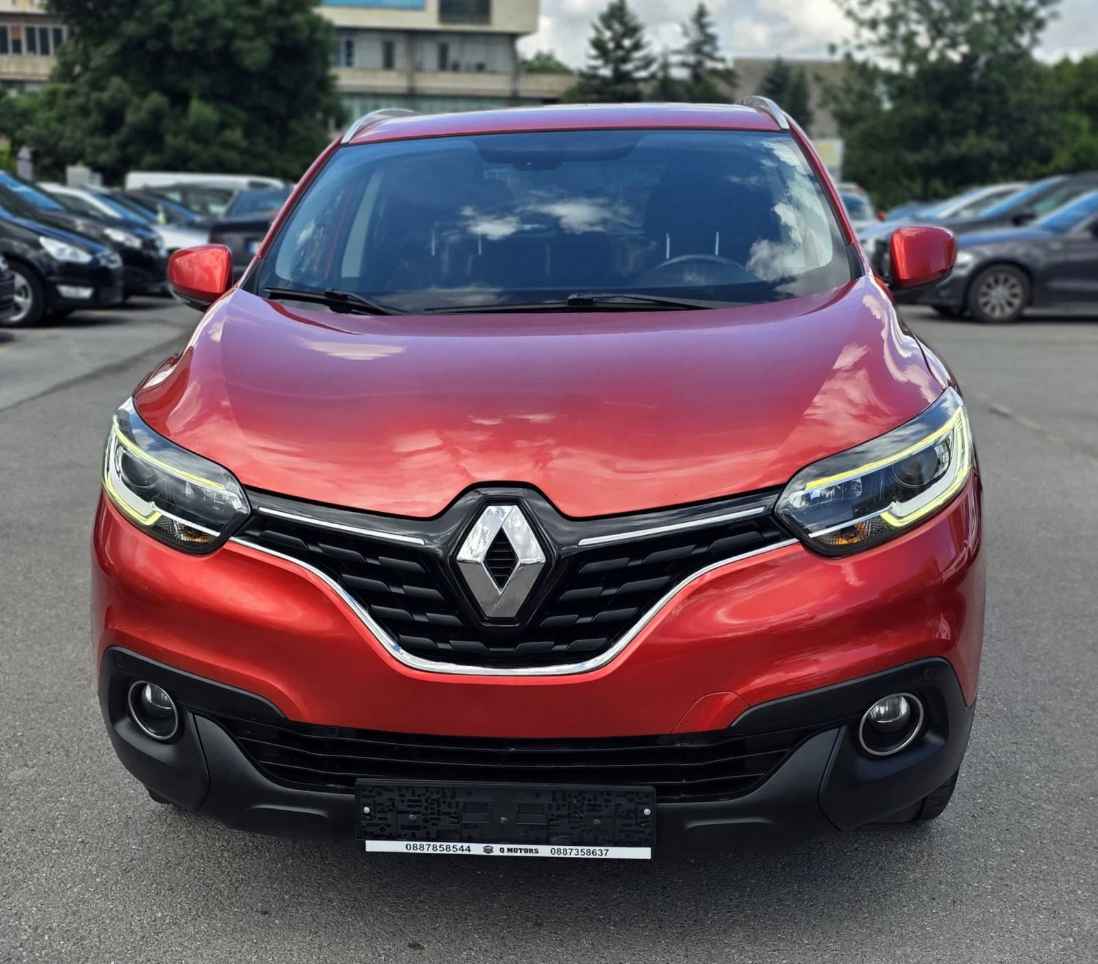 Renault Kadjar 1, 5dci, evro6, автоматик, камера, навигация, снимка 2 - Автомобили и джипове - 54782046