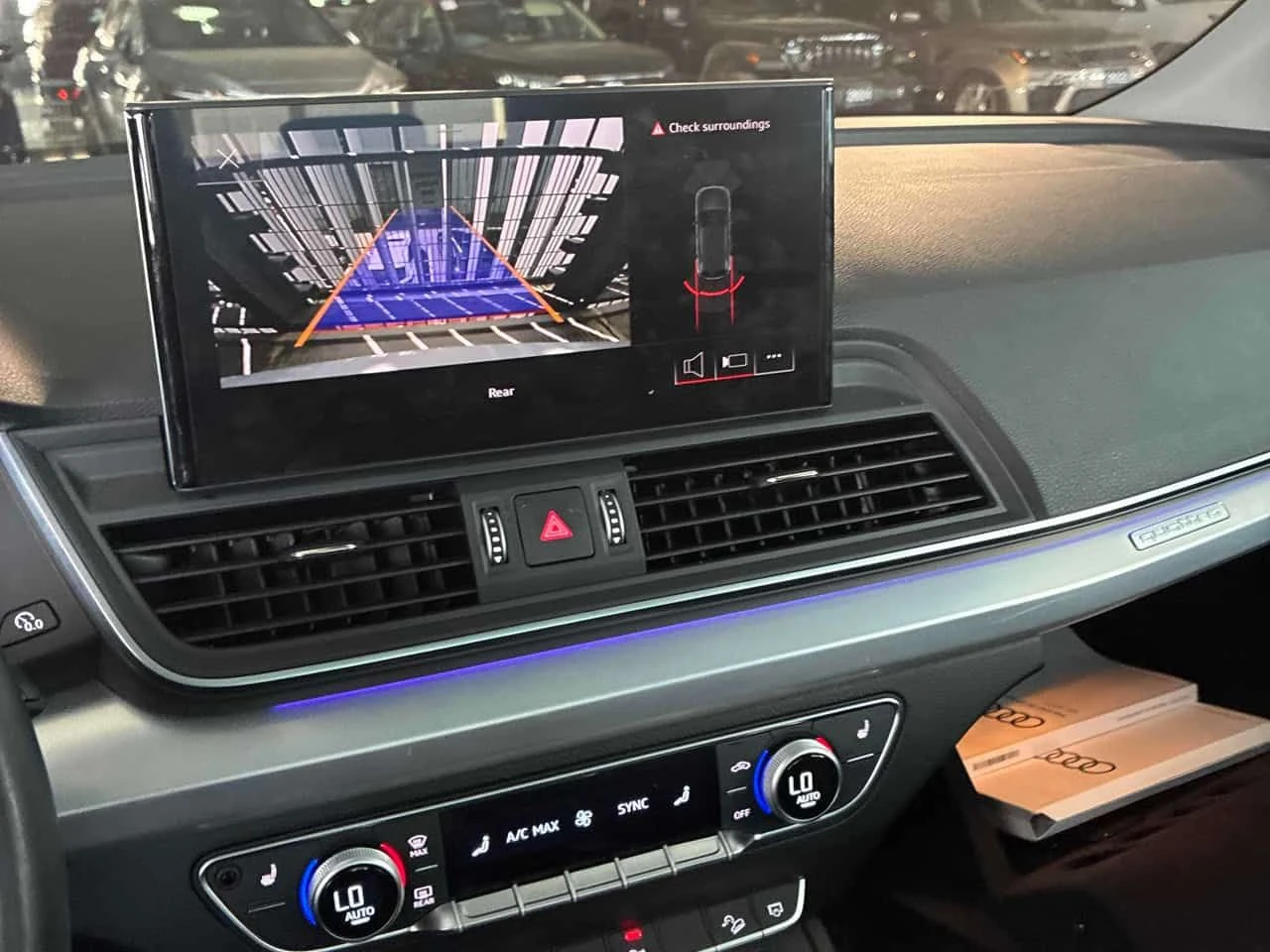 Audi Q5  Progressiv | DISTRONIC | ПАНОРАМА | ПОДГРЕВ | , снимка 16 - Автомобили и джипове - 54844925