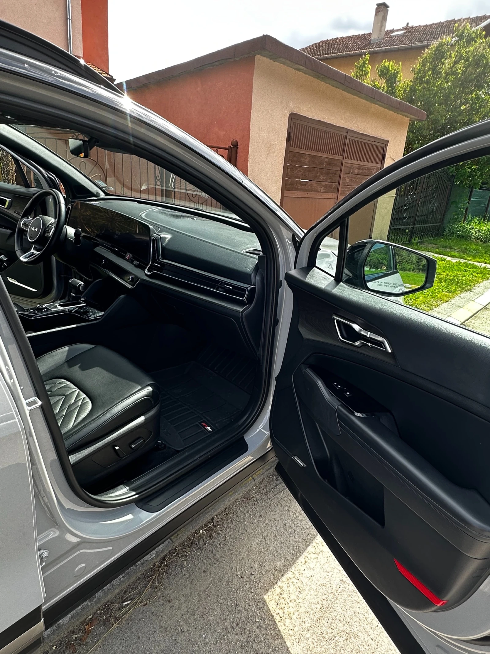 Kia Sportage, снимка 17 - Автомобили и джипове - 54858717