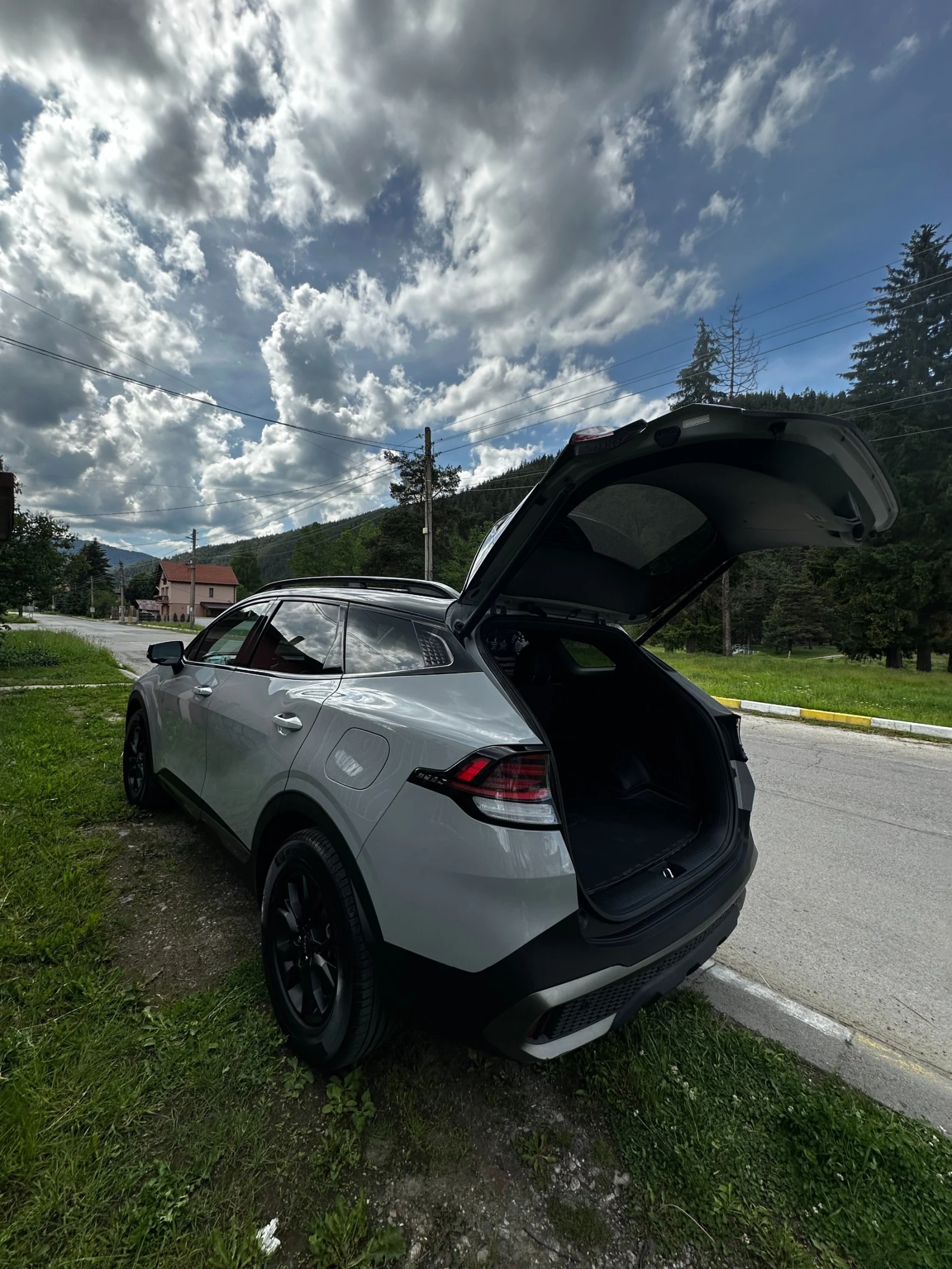Kia Sportage, снимка 4 - Автомобили и джипове - 54858717