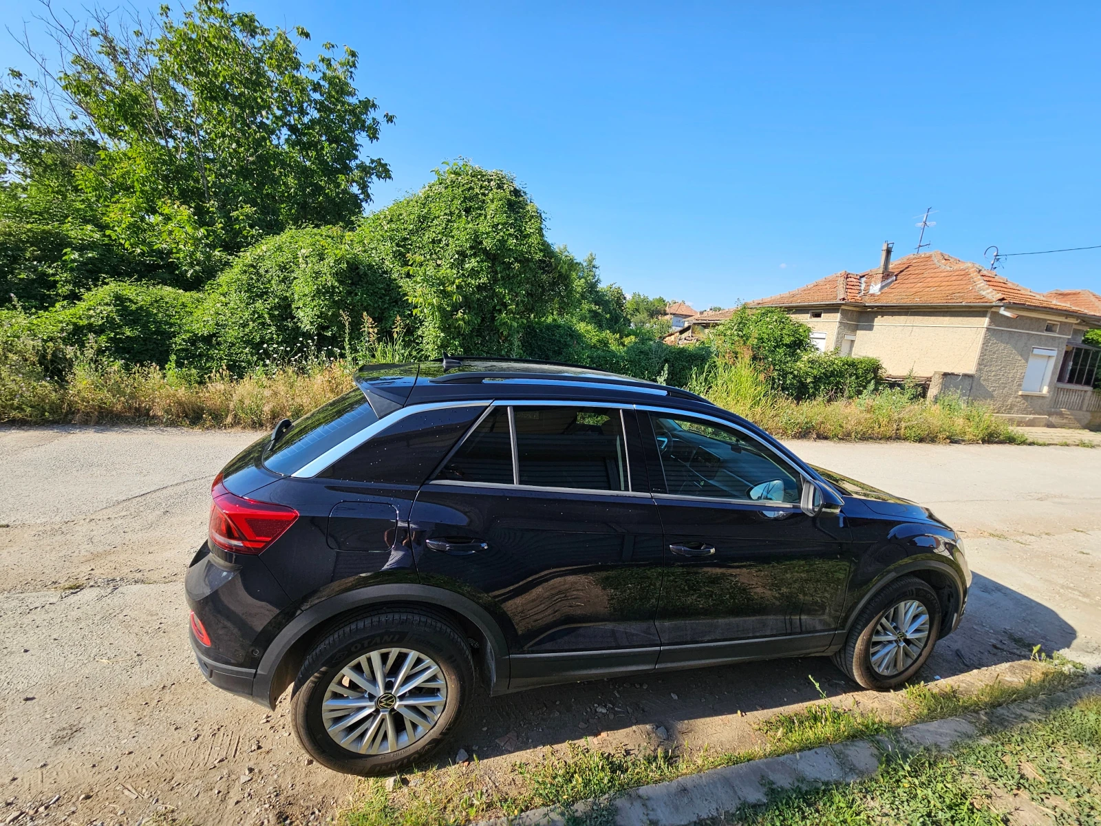 VW T-Roc, снимка 5 - Автомобили и джипове - 55002171