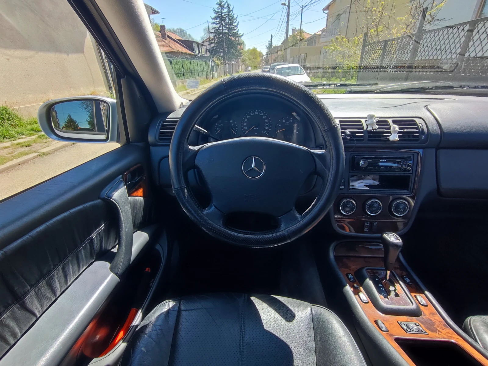 Mercedes-Benz ML 270 CDI-163kc-АВТОМАТИК-ИТАЛИЯ, снимка 9 - Автомобили и джипове - 55388071