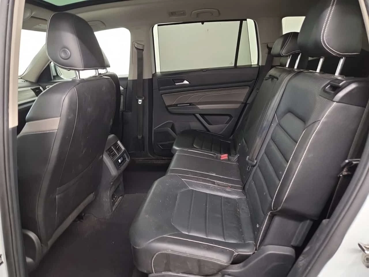 VW Atlas HIGHLINE| ОБДУХВАНЕ| ПАНОРАМА| ПАМЕТ| 2 КЛЮЧА| , снимка 11 - Автомобили и джипове - 55661459