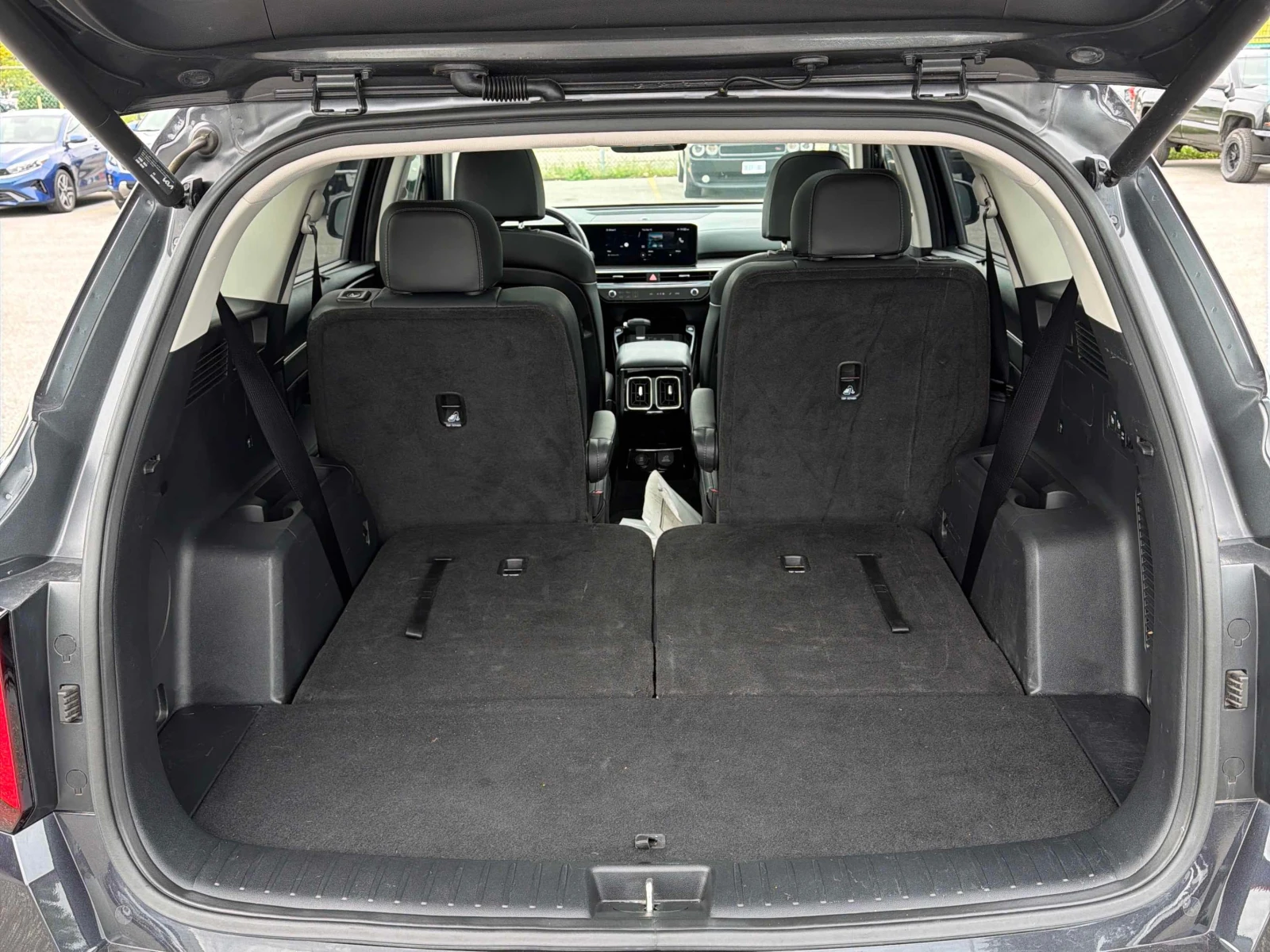 Kia Sorento X Line Limited AWD w/Black Interior * CARFAX , снимка 13 - Автомобили и джипове - 56088022