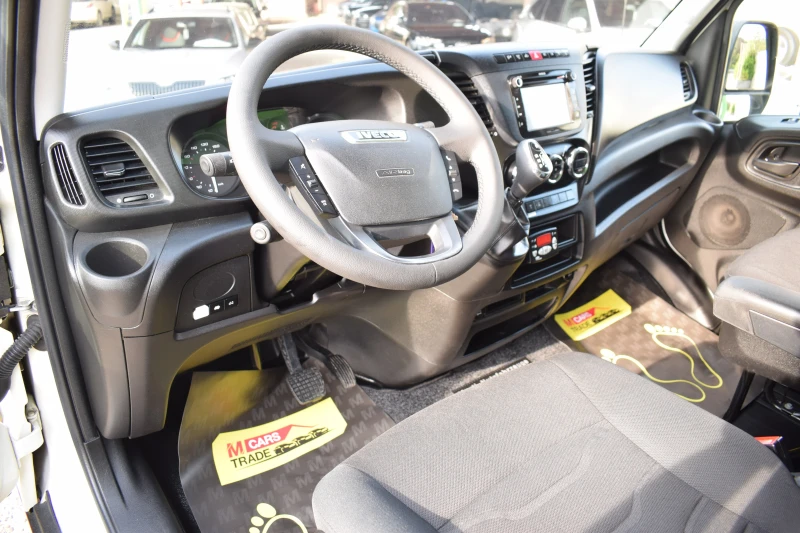 Iveco Daily 35S17 HI-MATIC\ Хладилен\ Ток\ Климатроник, снимка 8 - Бусове и автобуси - 47301744