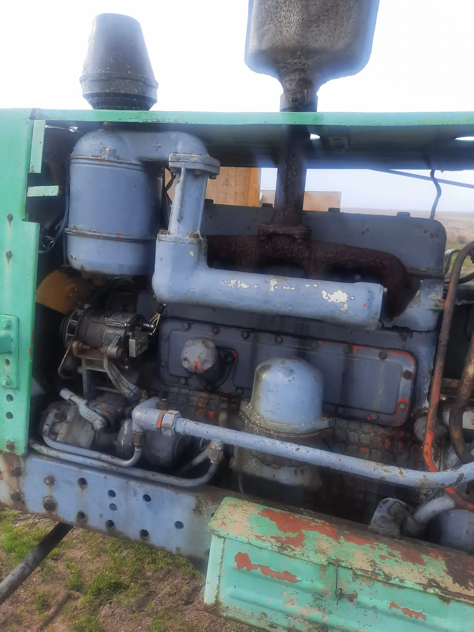 Трактор ЮМЗ, снимка 11 - Селскостопанска техника - 53938873