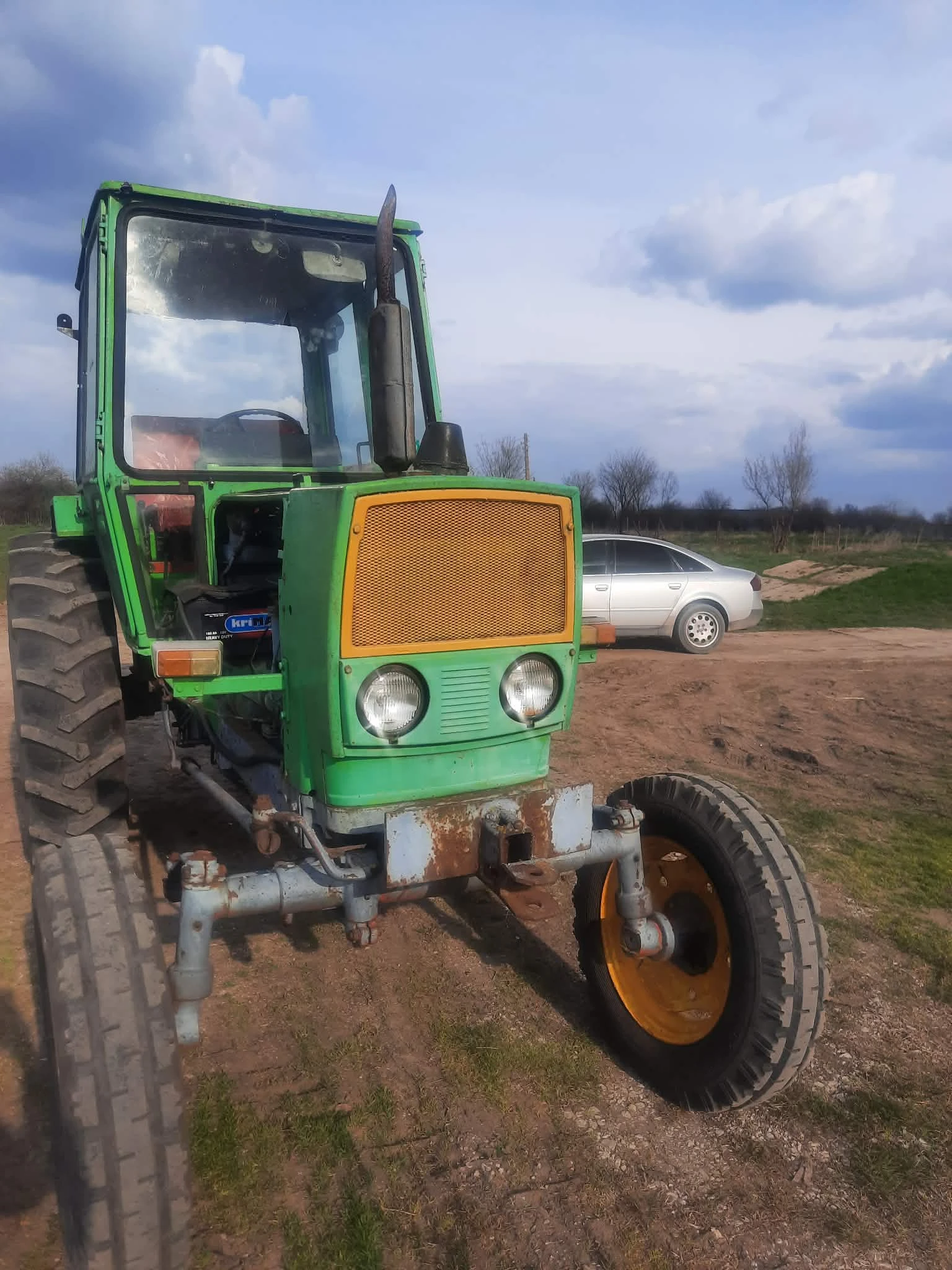 Трактор ЮМЗ, снимка 8 - Селскостопанска техника - 53938873