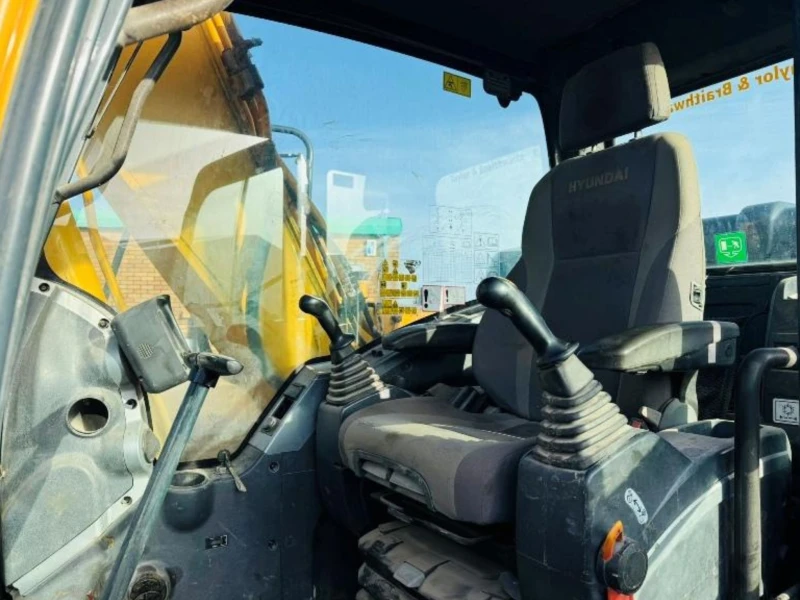Багер Hyundai Robex 140LCM-9A, снимка 5 - Индустриална техника - 53522340
