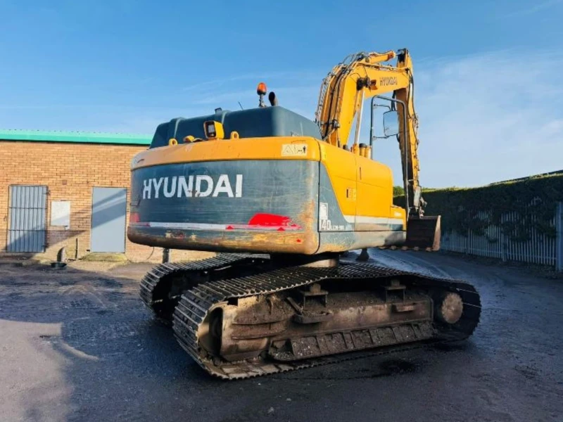Багер Hyundai Robex 140LCM-9A, снимка 3 - Индустриална техника - 53522340