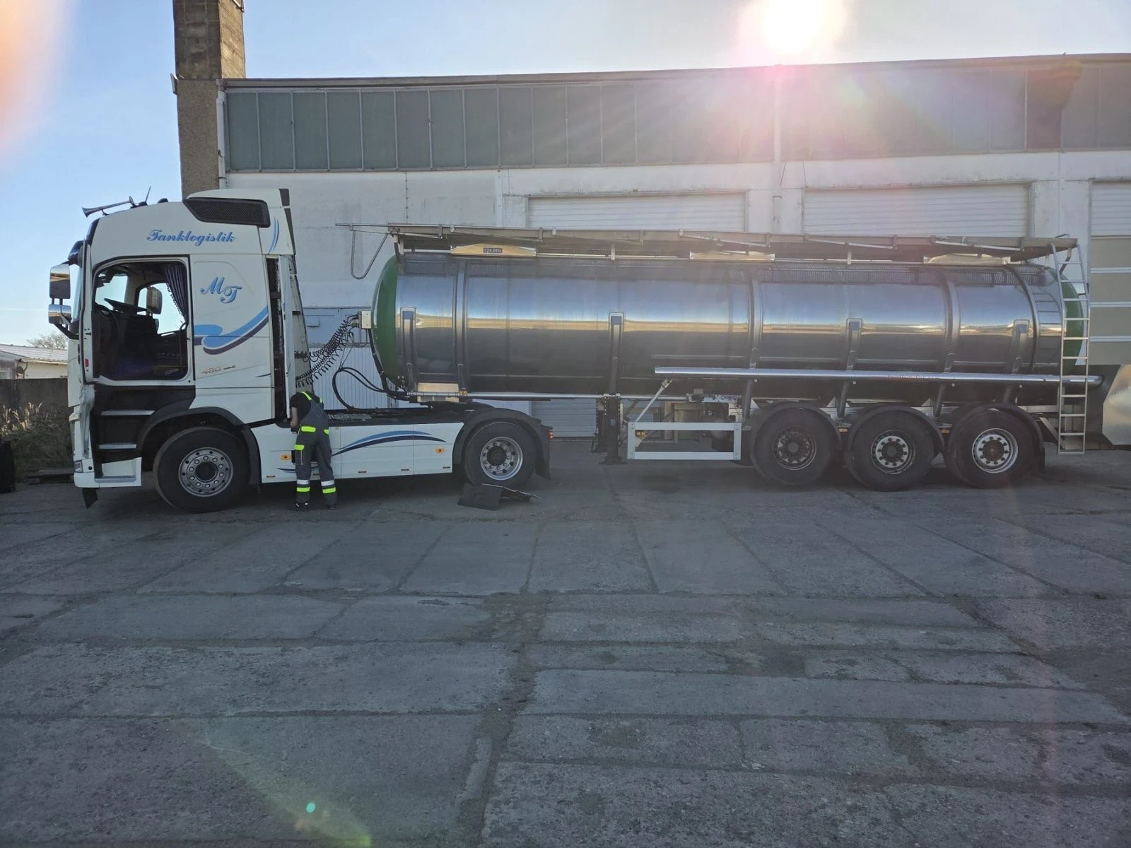 Полуремарке Feldbinder, снимка 7 - Ремаркета - 54352731