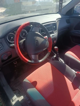 Kia Rio 1.4i, снимка 2