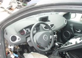 Renault Clio - [4] 