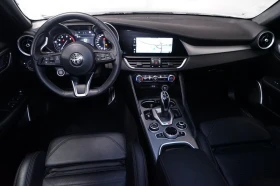 Alfa Romeo Giulia 2.0-TURBO/280HP/VELOCE/ACC/AT8/MEMORY/558v - 67199 лв. - 83000941 9