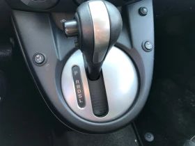Обява за продажба на Mazda 2 1.5I AVTOMATIK ~9 999 лв. - изображение 10
