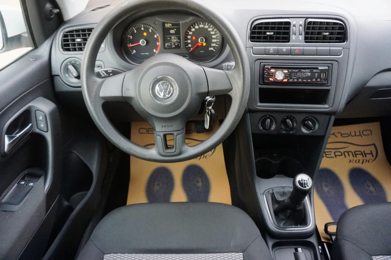 VW Polo 1.2 UNITED, снимка 7 - Автомобили и джипове - 37153972