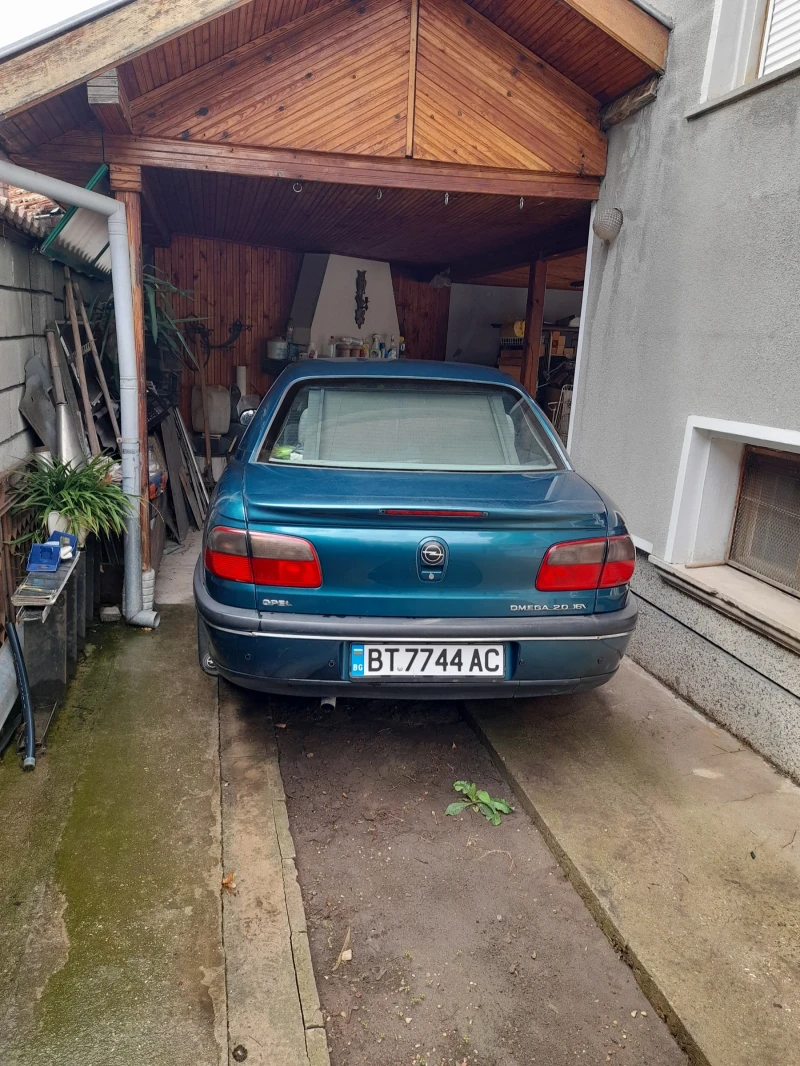 Opel Omega, снимка 2 - Автомобили и джипове - 47509945