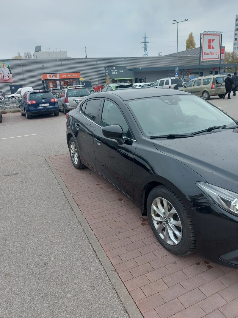 Mazda 3 SKIAKTIVE, снимка 3 - Автомобили и джипове - 48489457