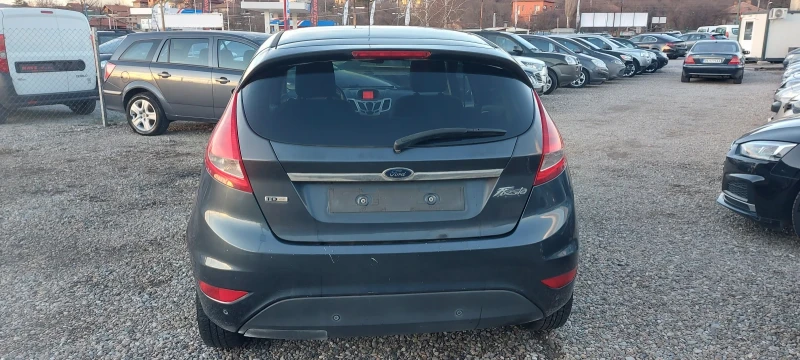 Ford Fiesta, снимка 6 - Автомобили и джипове - 48694732