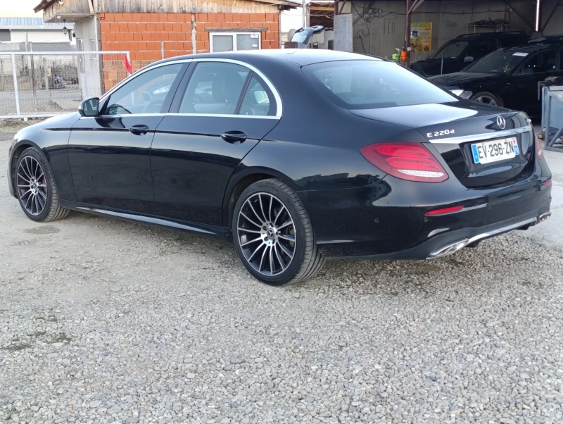 Mercedes-Benz E 220 d AMG Line , снимка 2 - Автомобили и джипове - 49364363