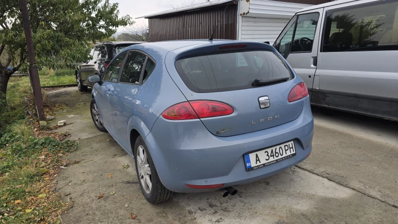 Seat Leon, снимка 5 - Автомобили и джипове - 49553893