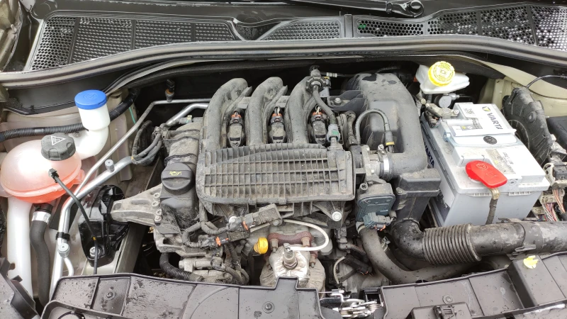 Citroen C4 Cactus 1.2 65000 km., снимка 17 - Автомобили и джипове - 50417777