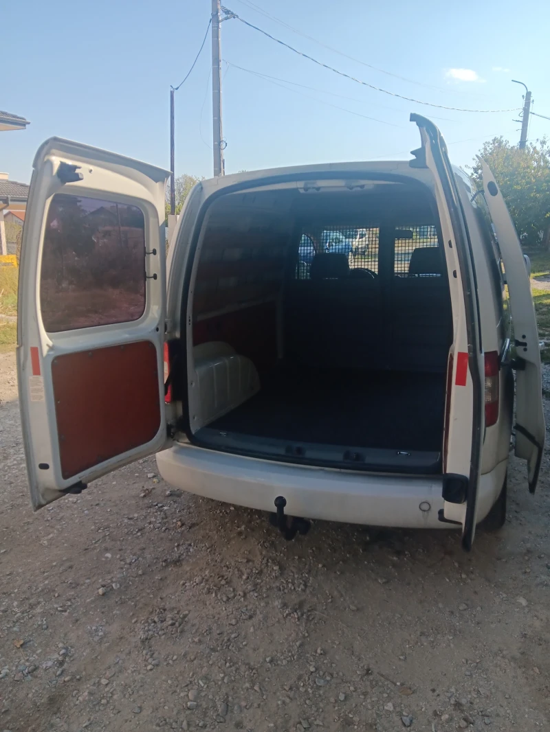 VW Caddy, снимка 10 - Автомобили и джипове - 51895140