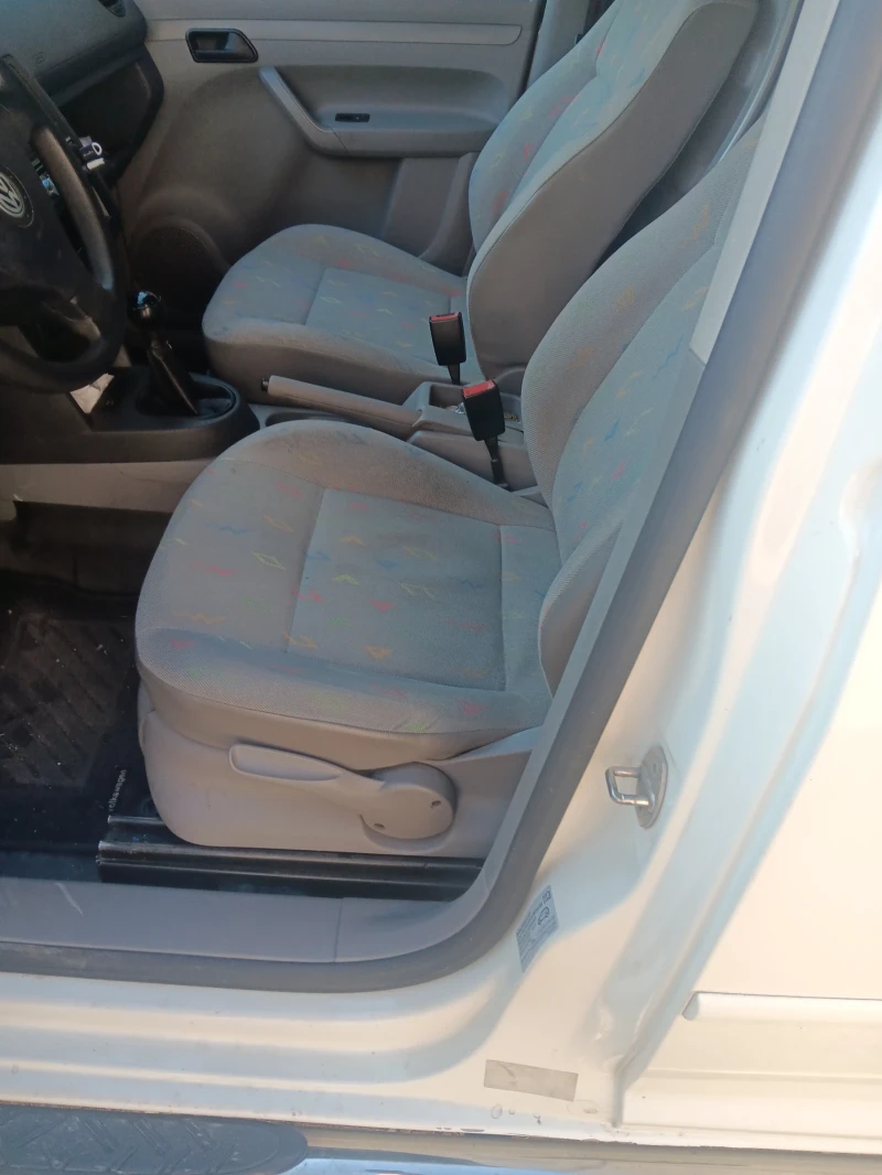 VW Caddy, снимка 3 - Автомобили и джипове - 51895140