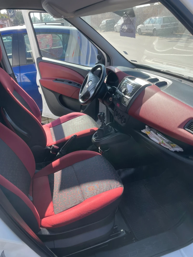 Fiat Doblo Maxi 1.6 Multijet , снимка 9 - Автомобили и джипове - 52356708