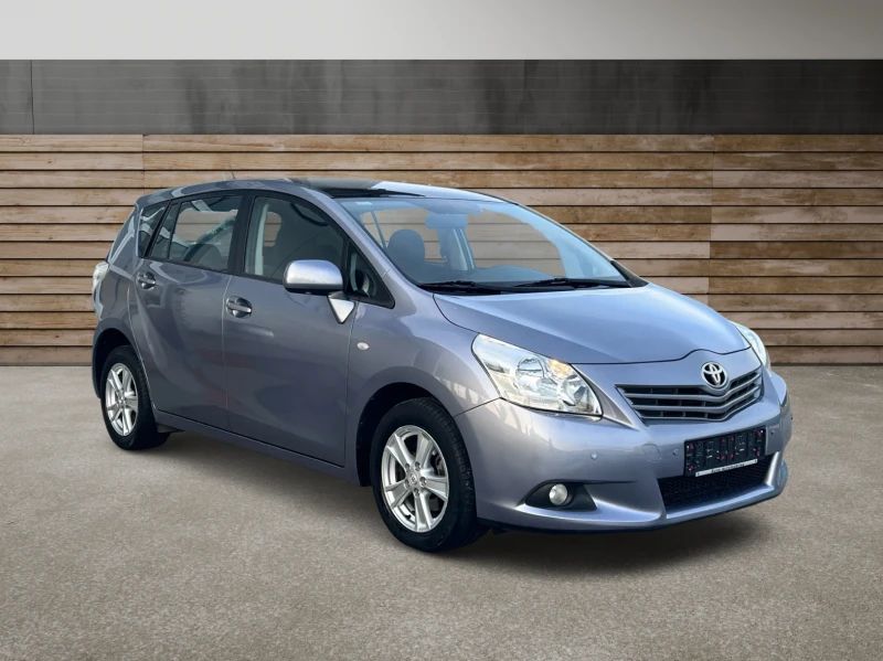 Toyota Verso 2.0D4D ПРОЧЕТИ ОПИСАНИЕТО, снимка 3 - Автомобили и джипове - 52730362