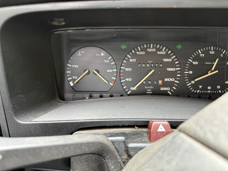 VW Passat, снимка 7 - Автомобили и джипове - 53062068