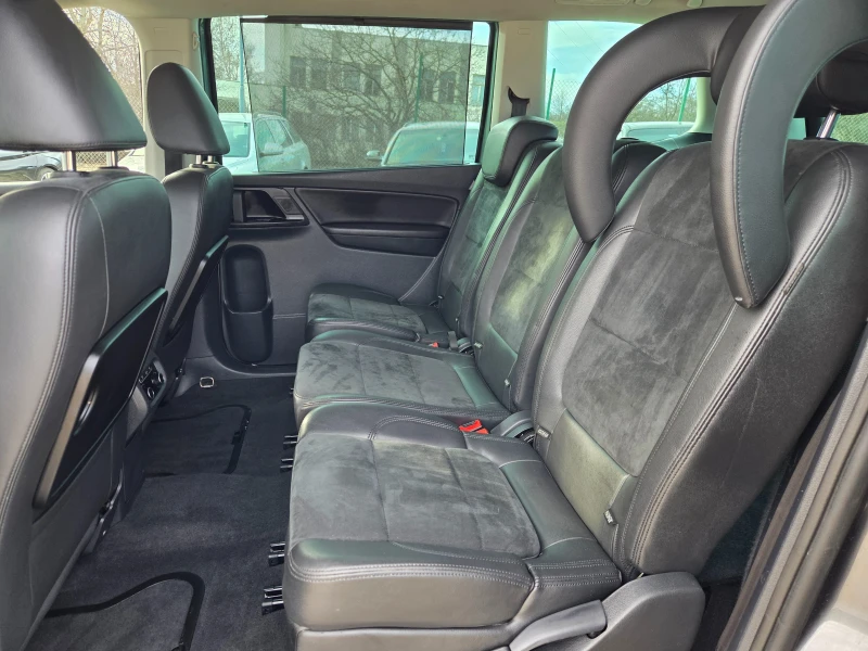 VW Sharan 2.0 TDI 170 k.c Highline Швейцария, снимка 11 - Автомобили и джипове - 53262076