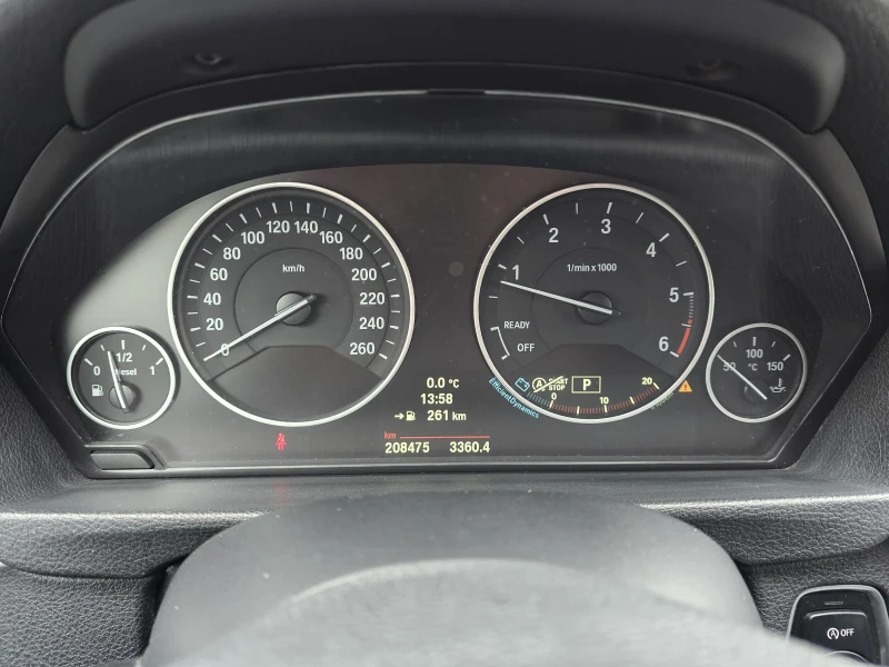 BMW 320 GT 2.0D 184к.с Топ състояние , снимка 17 - Автомобили и джипове - 53430182