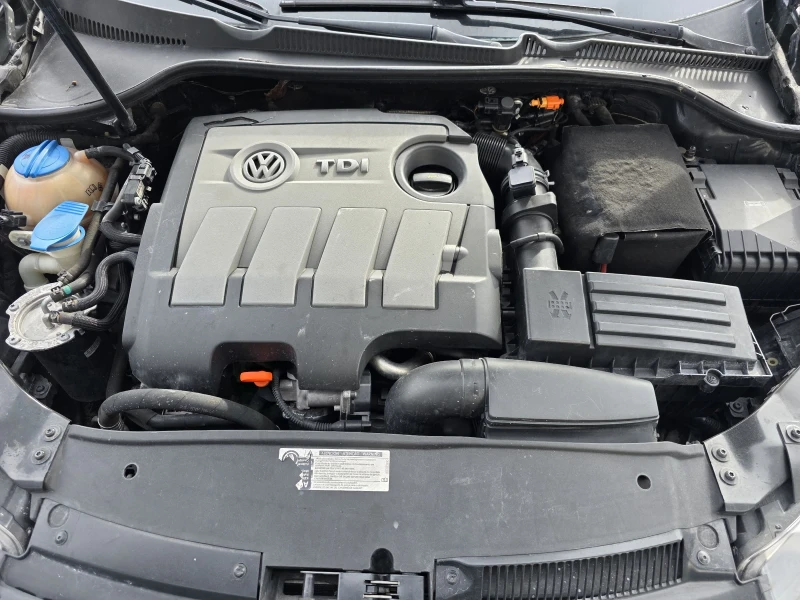 VW Golf, снимка 15 - Автомобили и джипове - 53537575