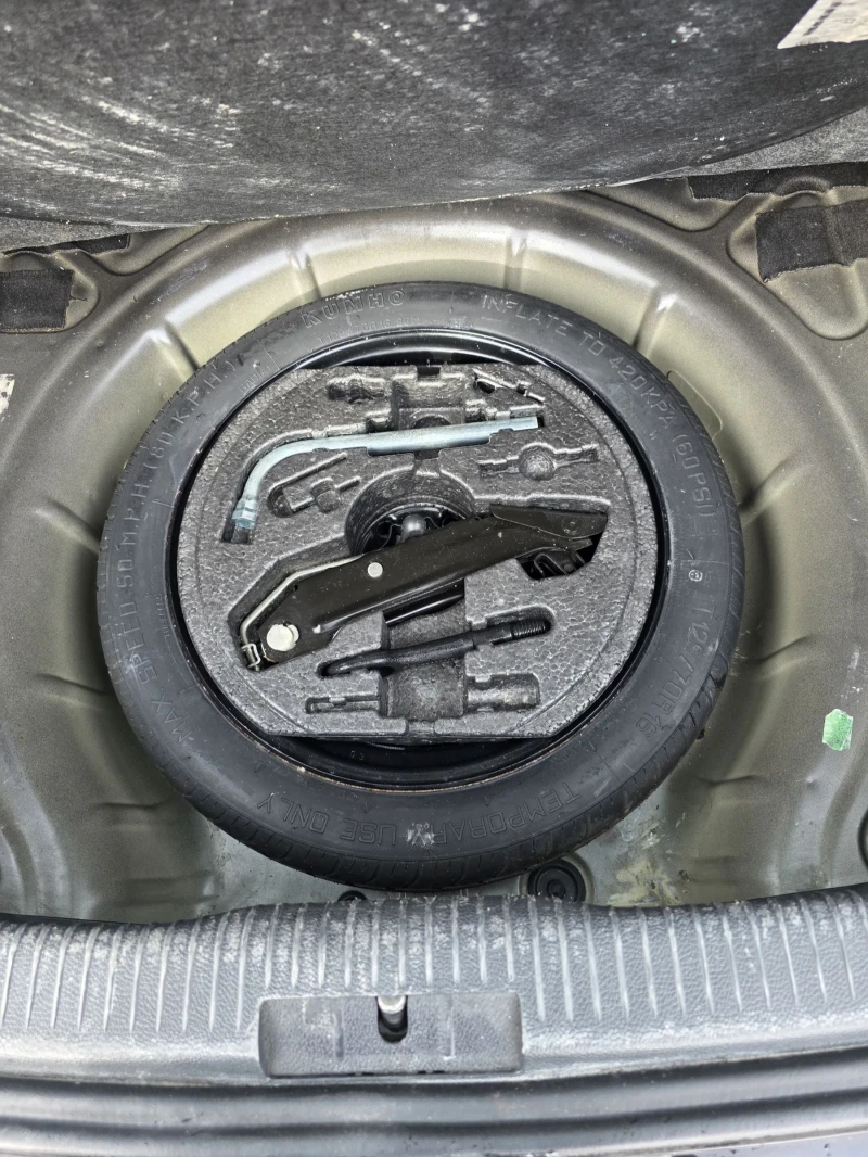 VW Golf, снимка 13 - Автомобили и джипове - 53537575