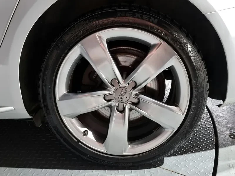 Audi A4 2.0 TDI Quattro - изображение 5