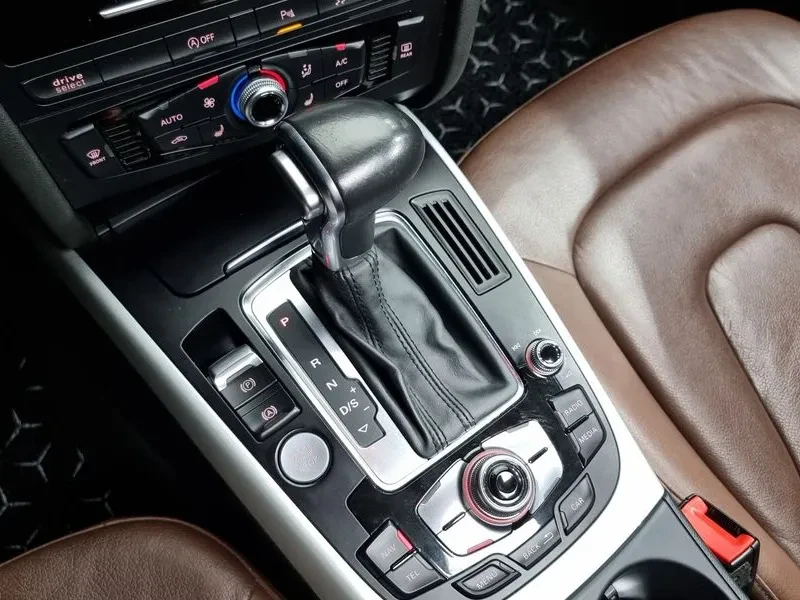 Audi A4 2.0 TDI Quattro - изображение 9