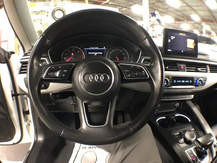 Audi A5 AWD LEATHER PAN/ROOF B/SPOT CAMERA/ФИНАНСИРАНЕ, снимка 12 - Автомобили и джипове - 54553460