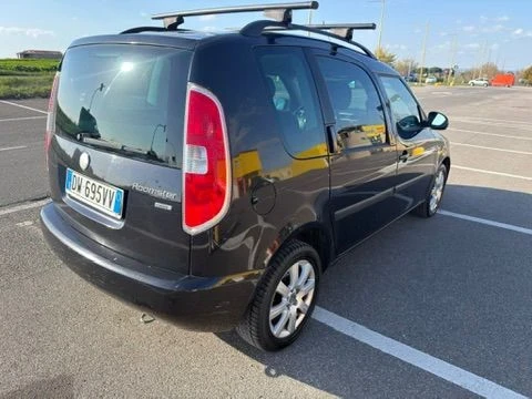 Skoda Roomster, снимка 11 - Автомобили и джипове - 54786189
