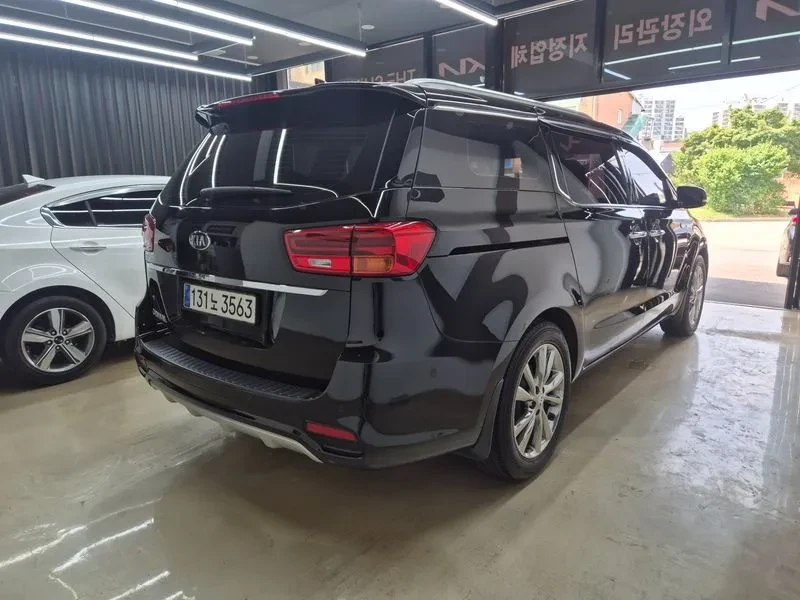 Kia Carnival 9-Seater Prestige | Mobile.bg � ����������� 5